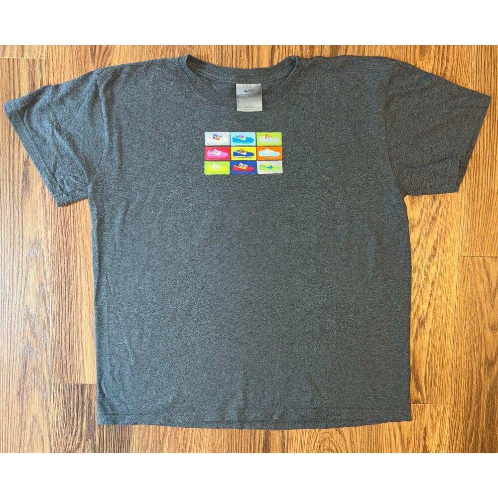 Vintage Nike Womens T-shirt